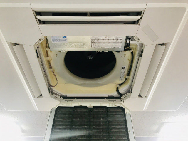 業務用エアコン業者